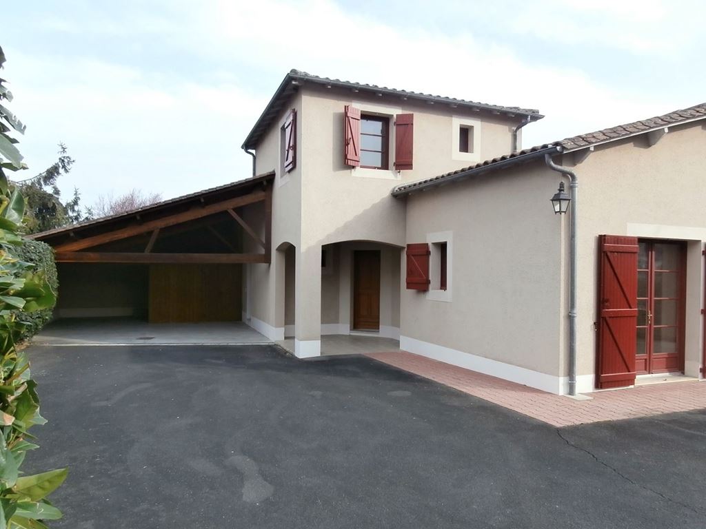 Maison Contemporaine ST LAURENT SUR MANOIRE 1400€ DINO OLGIATI IMMOBILIER Maison Contemporaine ST LAURENT SUR MANOIRE 1400€ DINO OLGIATI IMMOBILIER
