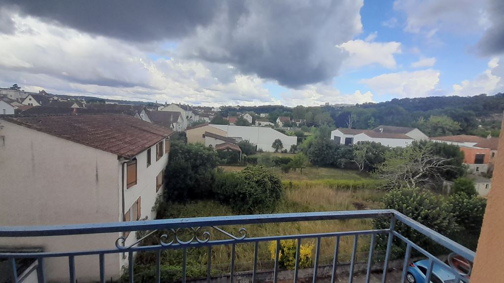Appartement Appartement BOULAZAC ISLE MANOIRE 93500€ DINO OLGIATI IMMOBILIER Appartement Appartement BOULAZAC ISLE MANOIRE 93500€ DINO OLGIATI IMMOBILIER