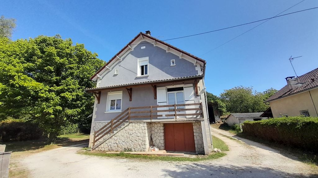 Maison en pierre RAZAC SUR L'ISLE 286200€ DINO OLGIATI IMMOBILIER