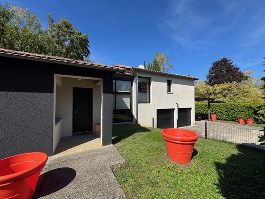 Maison Contemporaine PERIGUEUX (24000) DINO OLGIATI IMMOBILIER Maison Contemporaine PERIGUEUX (24000) DINO OLGIATI IMMOBILIER