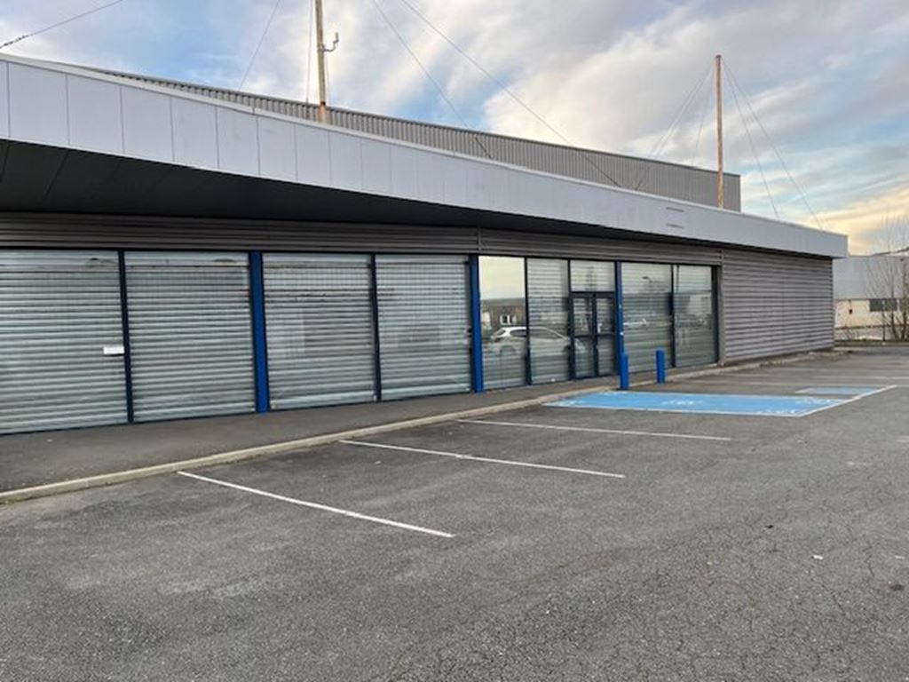 Appartement Local commercial BOULAZAC ISLE MANOIRE 1200€ DINO OLGIATI IMMOBILIER