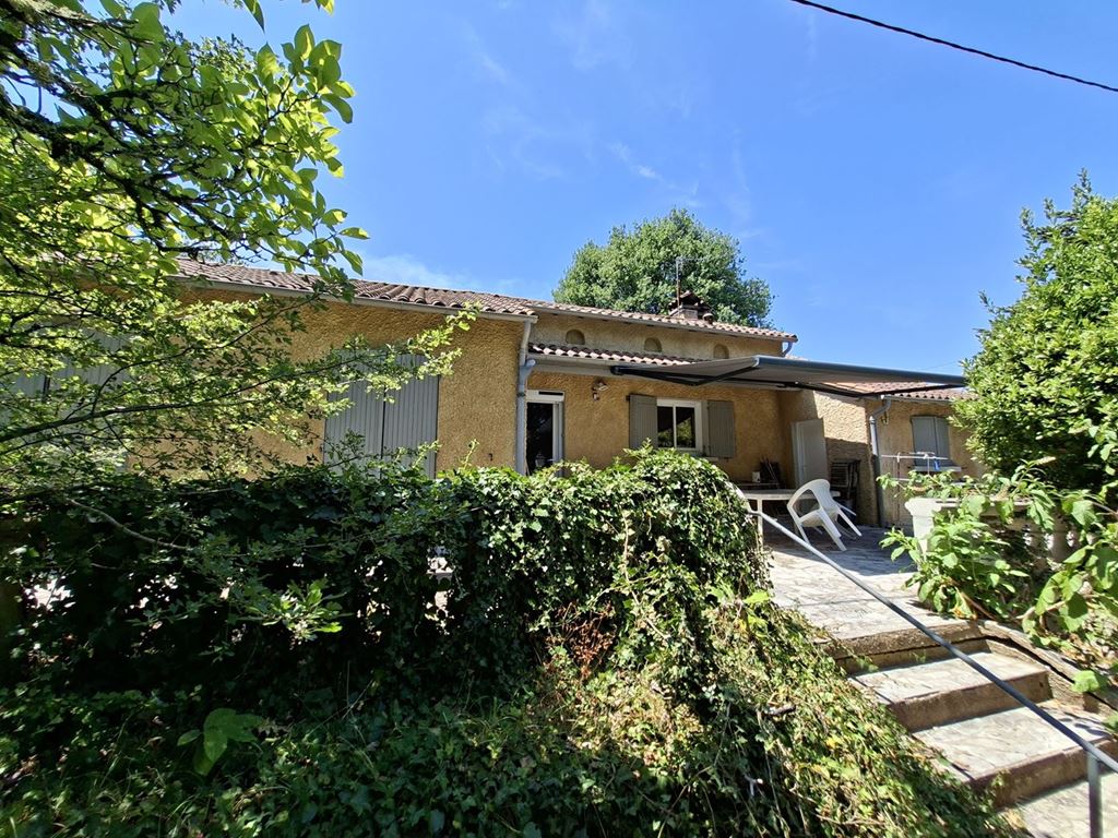 Maison CHATEAU L'EVEQUE 233200€ DINO OLGIATI IMMOBILIER