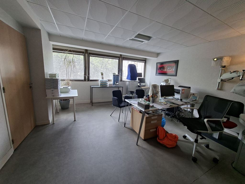 Bureaux PERIGUEUX 1650€ DINO OLGIATI IMMOBILIER