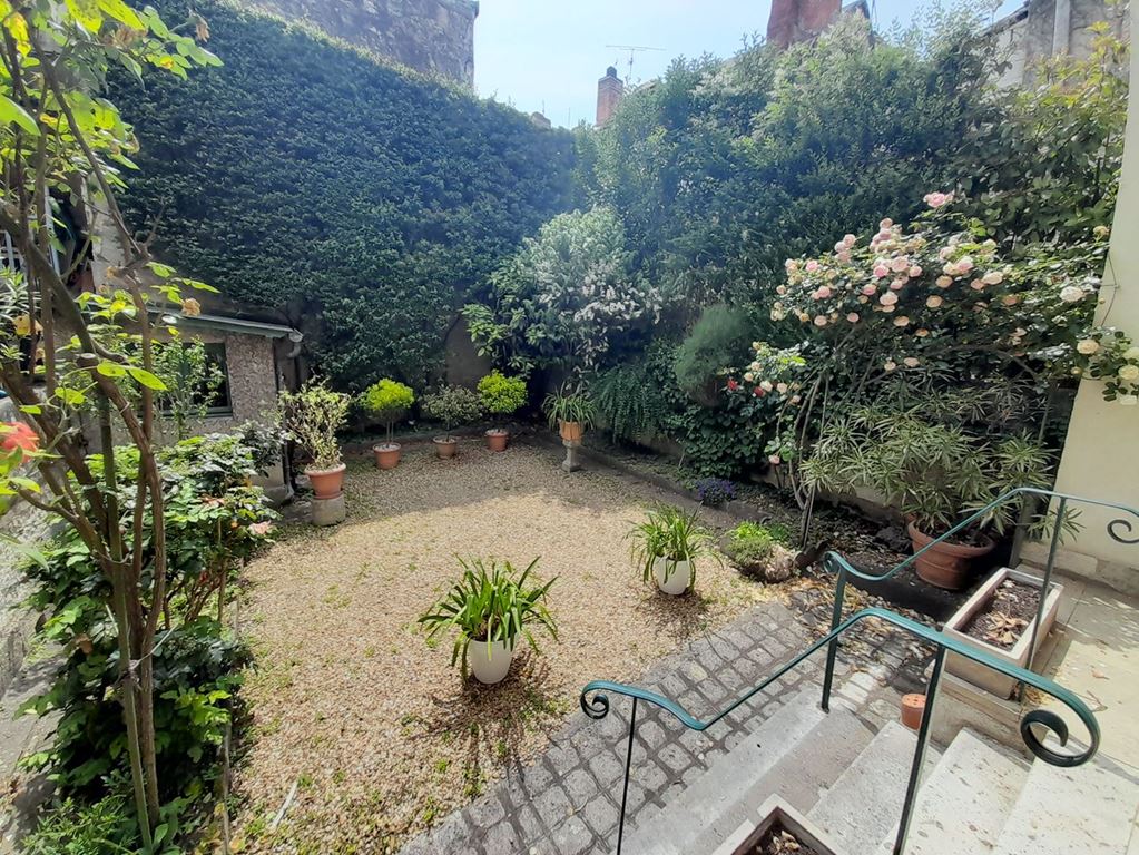 Maison PERIGUEUX 349800€ DINO OLGIATI IMMOBILIER Maison PERIGUEUX 349800€ DINO OLGIATI IMMOBILIER
